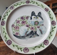 VINTAGE HAND PAINTED CINQUE PORTS POTTERY RYE JOAN DE BETHEL CAT STUDIO PLATE
