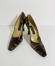 Stuart Weitzman X Russell &