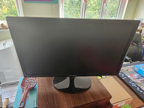 Samsung led monitor - led,