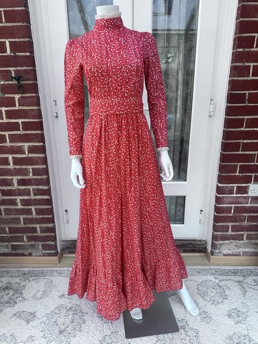 Vintage laura ashley 70s style - vintage,