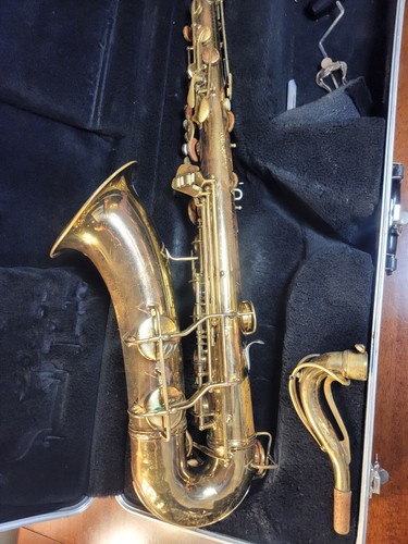 Conn 10m naked lady tenor - lady",