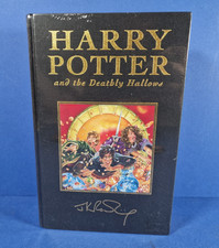 HARRY POTTER And The Deathly Hallows Deluxe UK First Edition Book - NEW & SEALED