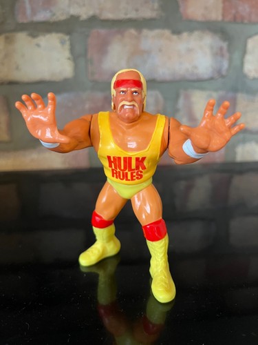 Hulk hogan wwf hasbro series - series, 1