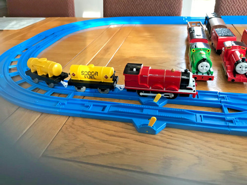 Tomy james train with white - tomy,,