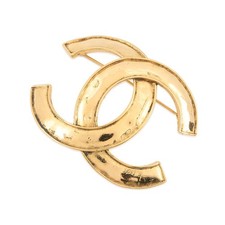 CHANEL CC Logo Brooch Gold