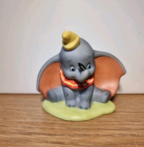 Dumbo disney grolier premier - dumbo,
