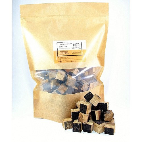 Oak cubes from barrels - oak,