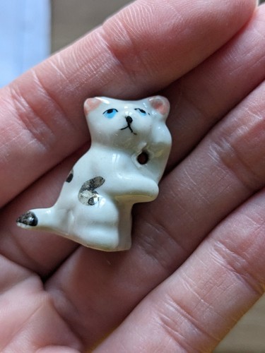 Little porcelain ceramic cat - porcelain,