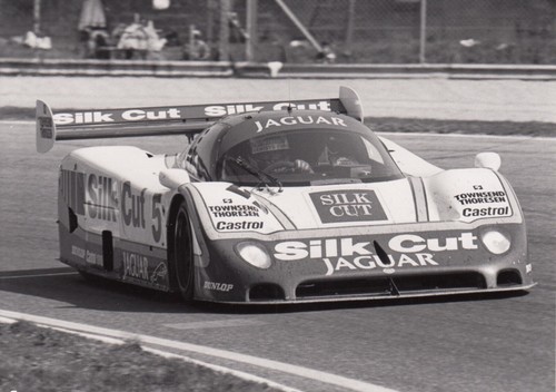 Silk cut jaguar xjr8 monza - silk,