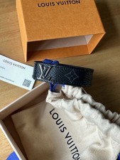 Louis Vuitton LV Slim Bracelet Size 19 Excellent Condition 100% Authentic