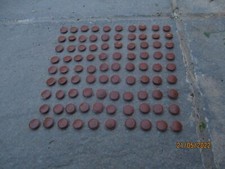 100 brown plastic 10mm screw caps.