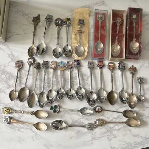 Exquisite vintage enamel - exquisite,