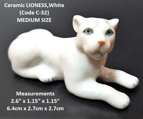 Miniature white lioness - miniature,