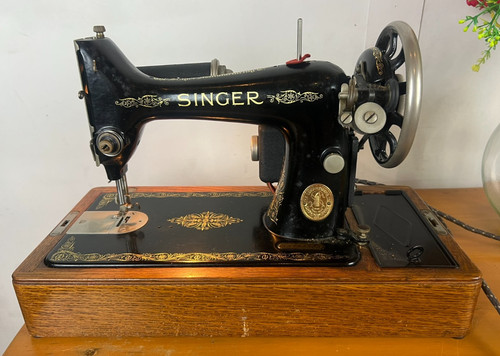 Vintage antique singer model - antique,