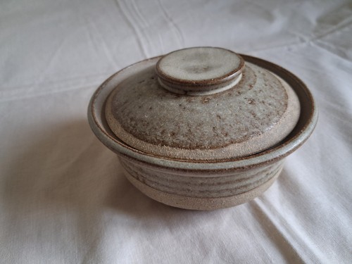Small studio lidded - studio,