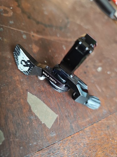 Wolftooth dropper post - post, remote