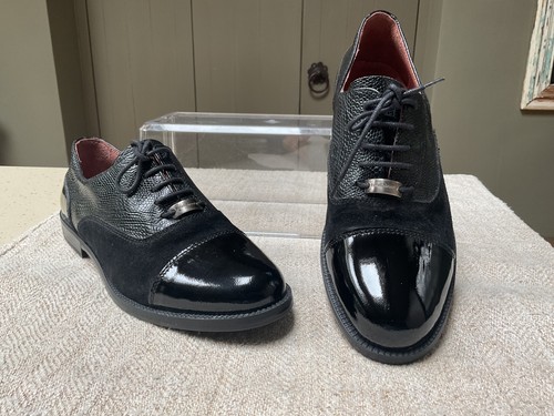 Russell bromley black - &,