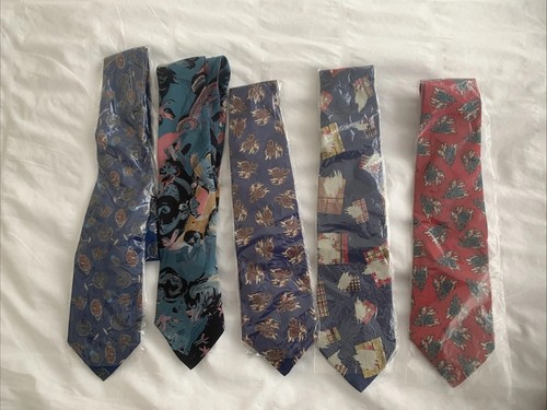Vintage job lot - , tied