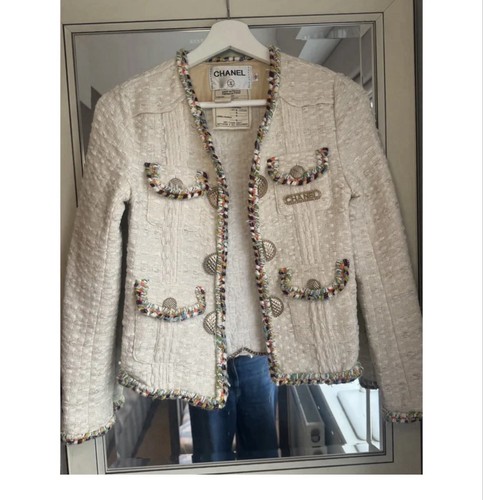 Rare chanel runway tweet - rare,