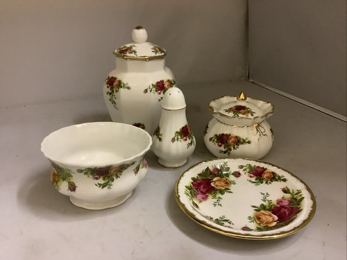 Royal albert old - country, roses