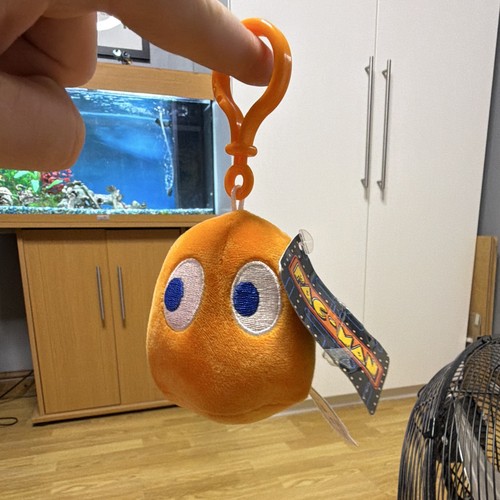 Pac man inky plush keyring - inky,