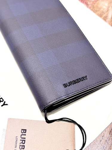 Burberry men long wallet - long,