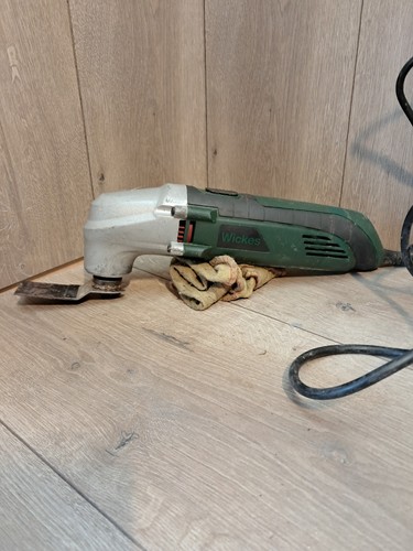 Wickes mt250 corded multitool - mt250,