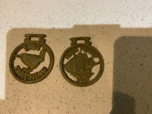 Horse brasses half - brasses, x