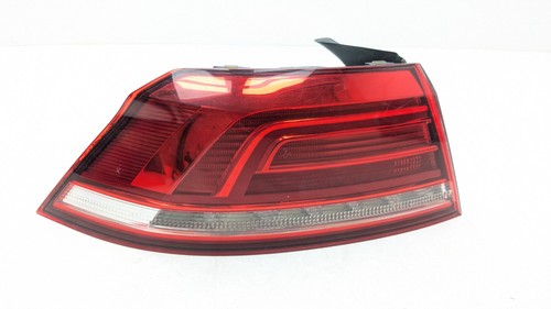 Volkswagen passat tail - volkswagen,