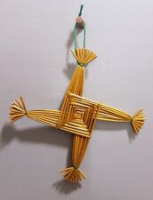 St. Brigid's Straw Cross. Necklace. Medium. Fertility. Goddess. Celtic. Alters.
