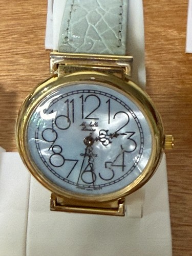 Ladies quartz watch - watch, gold