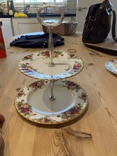 Royal Albert Old Country Roses - Two Tier Cake Stand