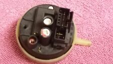 HOTPOINT WML520 / INDESIT IWB6123 WIB111 WATER PRESSURE SWITCH 16002406500