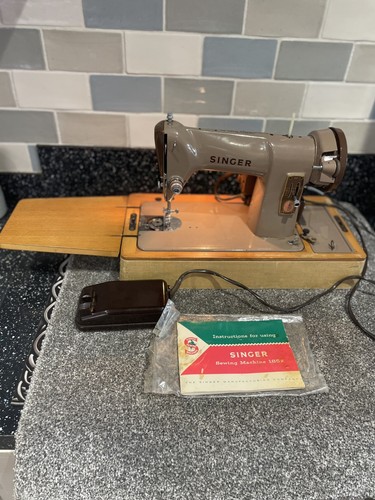 Vintage singer sewing machine - vintage,
