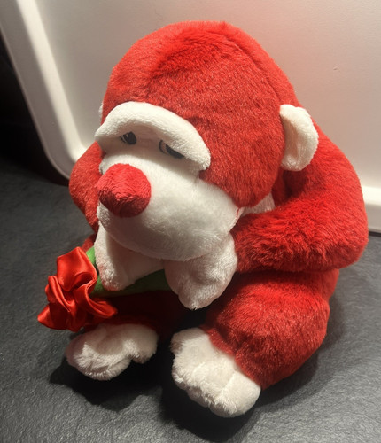 Side eye gorilla ape rose - eye,