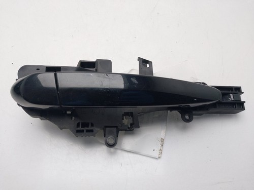 51217207530 rear outer door