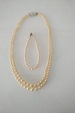 VINTAGE Lotus Rhinestone Clasp 2 Row Graduated Glass Faux Pearl Bead NECKLACE 