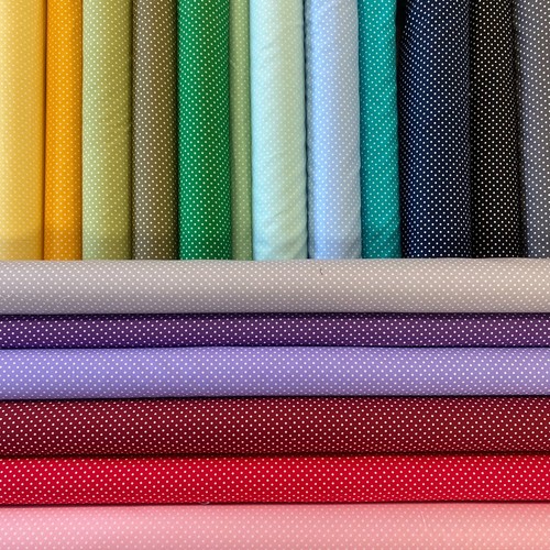 100 cotton poplin 3mm spot - 100%,