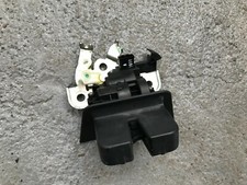 Audi A7 4G A8 4H tailgate locking hatch catch