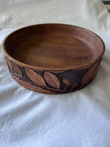 Vintage 1980 hand - hand, carved