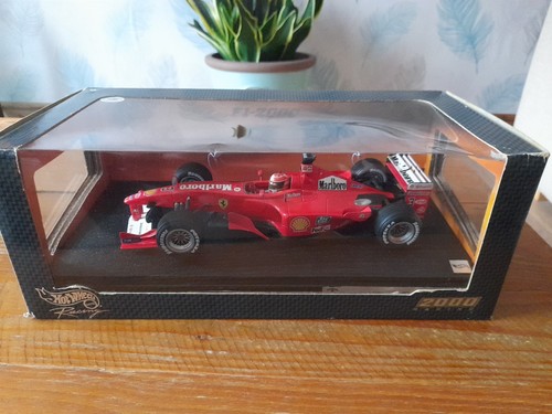 Hotwheels ferrari f1 - 1:18,