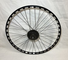700c hybrid bike rear wheel