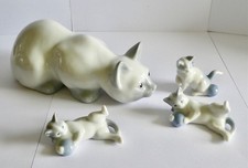 CHRISTMAS GIFT BLUE & WHITE