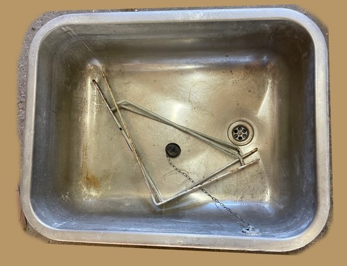 Large stainless steel sink - large,