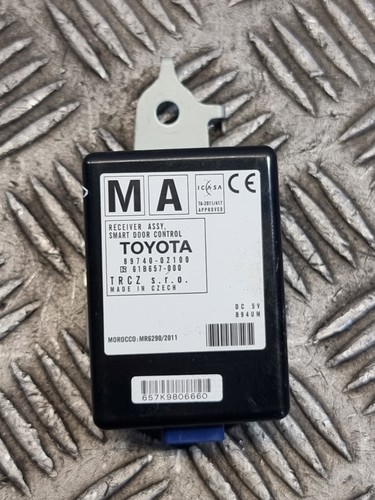 Toyota auris estate smart - smart, door