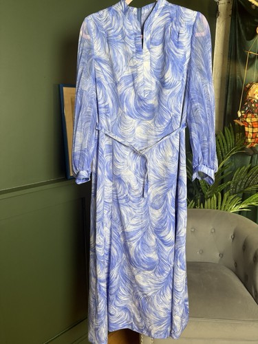 Vintage 70s 80s - blue, swirl