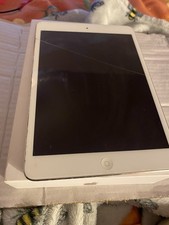Apple iPad Mini 2 16GB - Wi-Fi - 7.9in Tablet - Silver/White