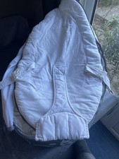 Baby sleeping beanbag with