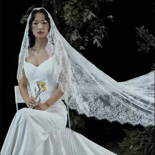 Elegant one layer lace wedding - elegant,