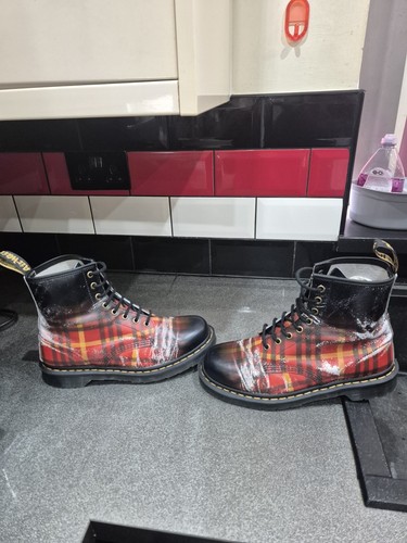 Martens tartan boots size - martens,